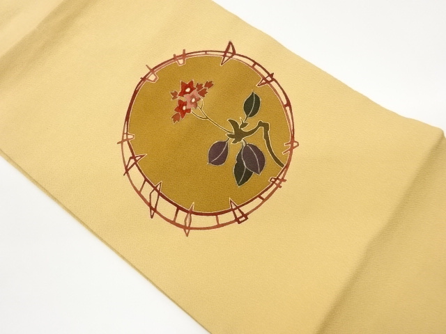 縮緬地銀彩型染枝葉に花模様刺繍名古屋帯